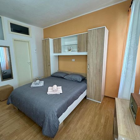 Apartment Marija 沃德年 外观 照片